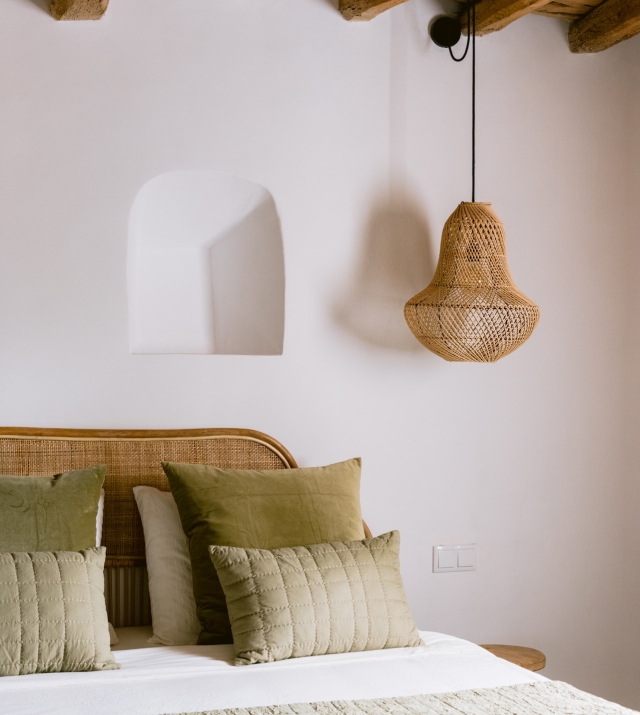 Resa Estates finca sale koop ibiza Jorge bedroom detail.jpg